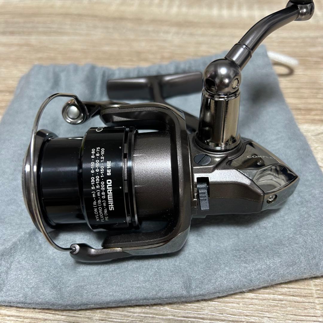 シマノ　コンプレックスBB 2500S F6