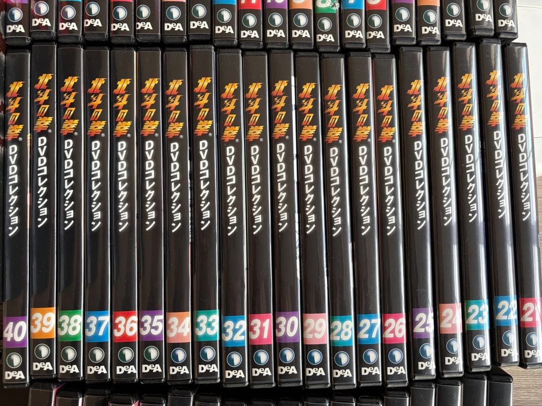 値下げ不可　北斗の拳　デアゴスティーニ DVD全58巻　冊子、ピンバッジ付き
