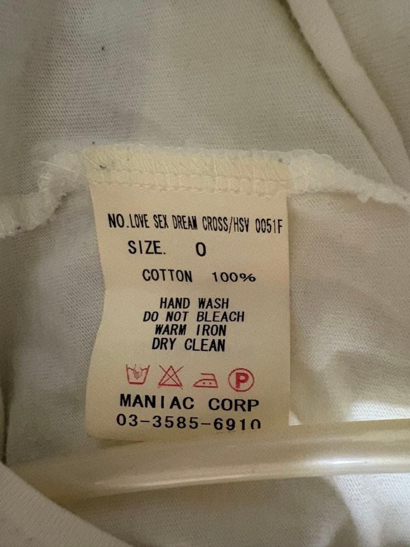 LGB VネックＴシャツ　十字架プリント