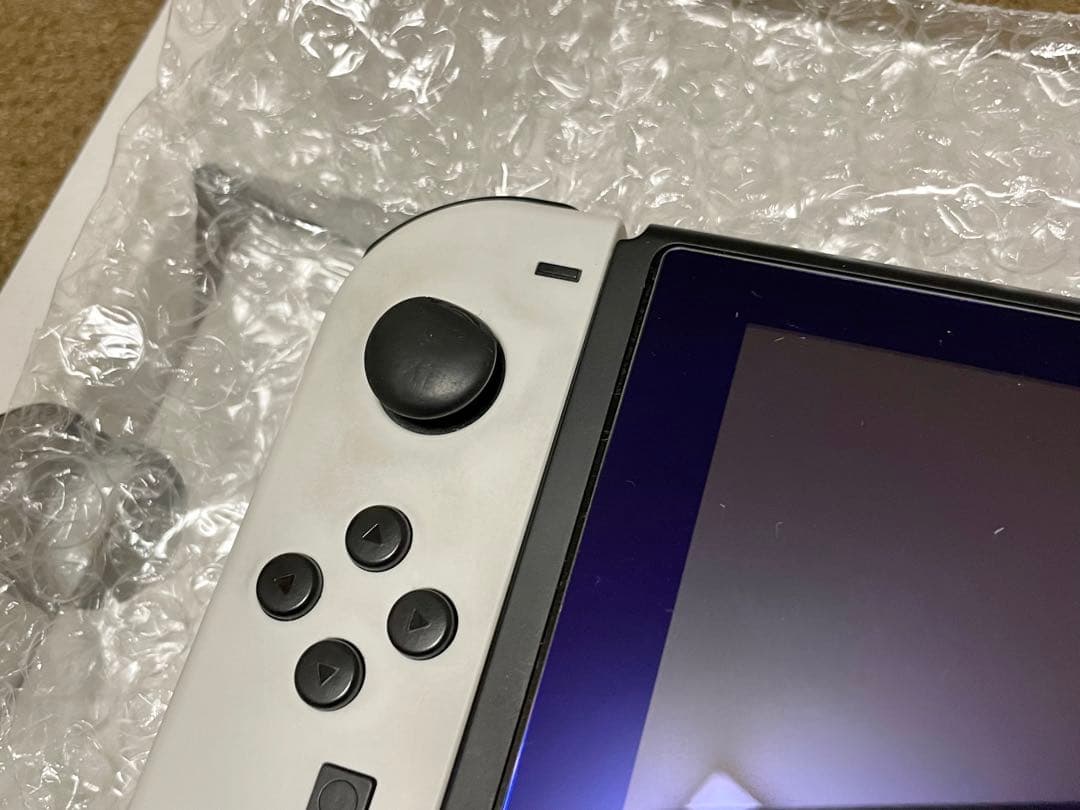 Nintendo Switch 本体 ホワイト/ブラック