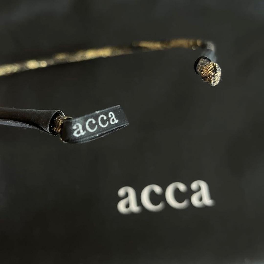 アッカ　acca 美品　カチューシャ　黒　ゴールド