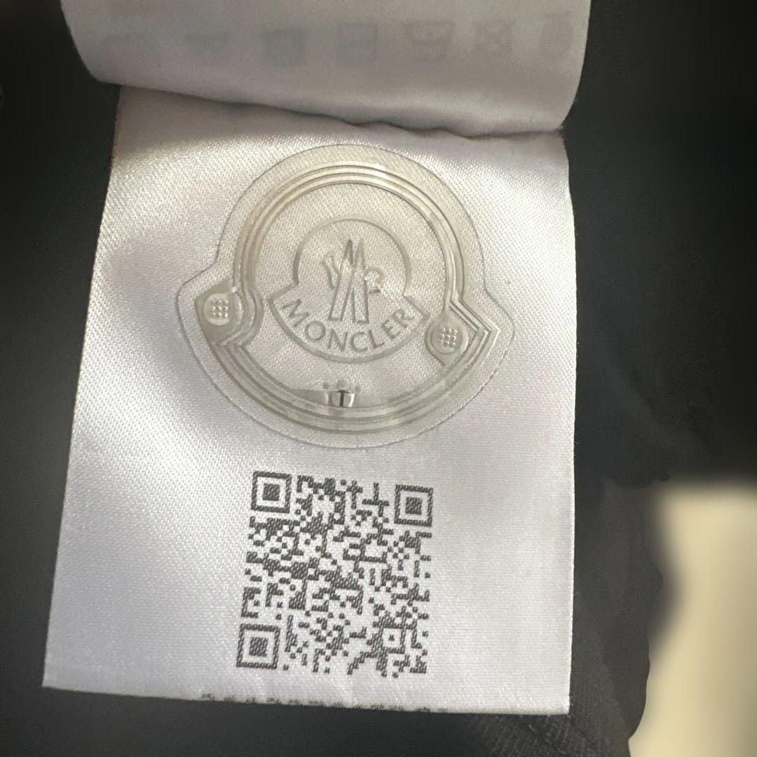 MONCLER モンクレール長袖Tシャツ 黒