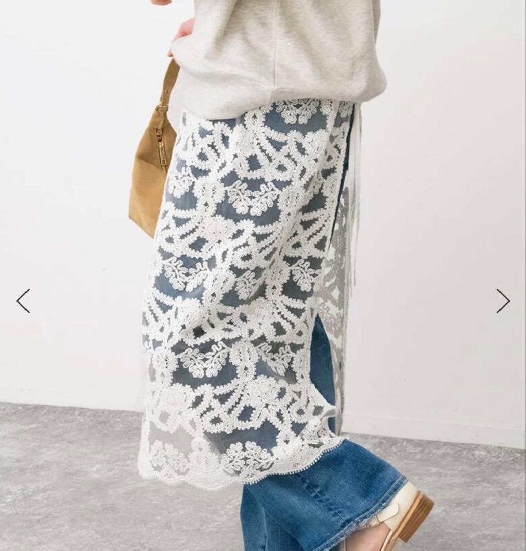 Spick and Span コードエンブロイダリーチュールレイヤースカート