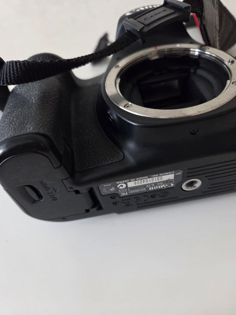 Canon　EOS 60D 一眼レフカメラ　ケース　レンズ　取り扱い説明書