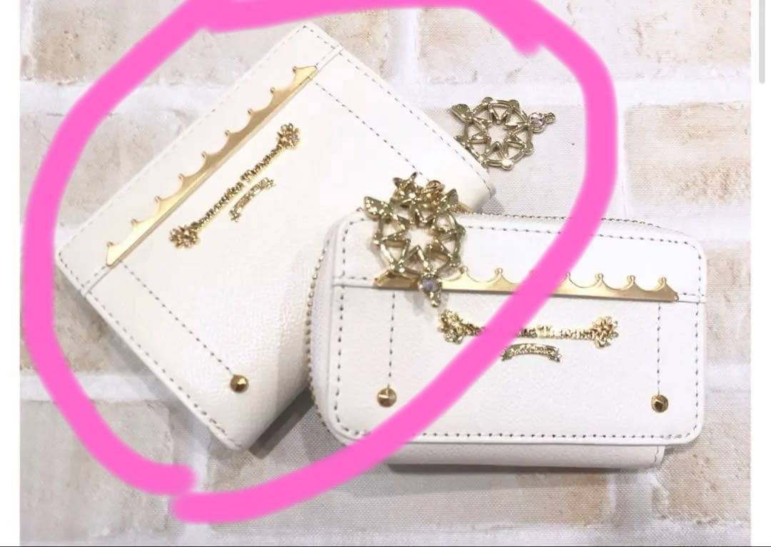 samantha thavasa カードキャプターさくら　コラボ　折財布