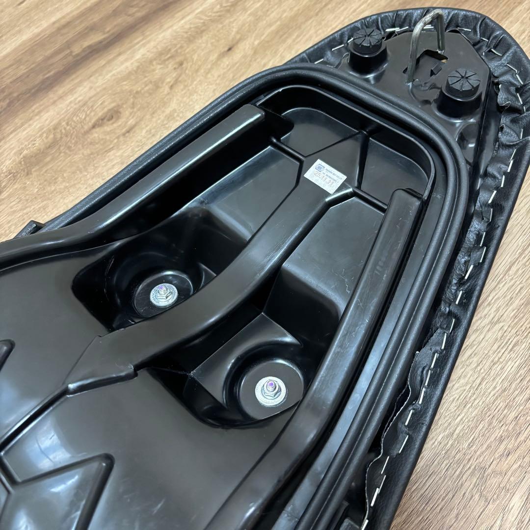 【⭐︎美品⭐︎】ホンダ PCX 125 JF28 前期 シート 純正品