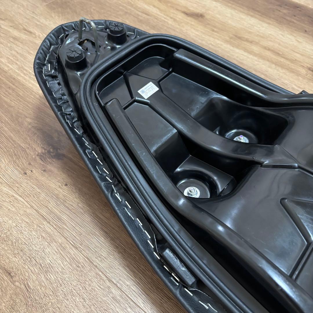 【⭐︎美品⭐︎】ホンダ PCX 125 JF28 前期 シート 純正品