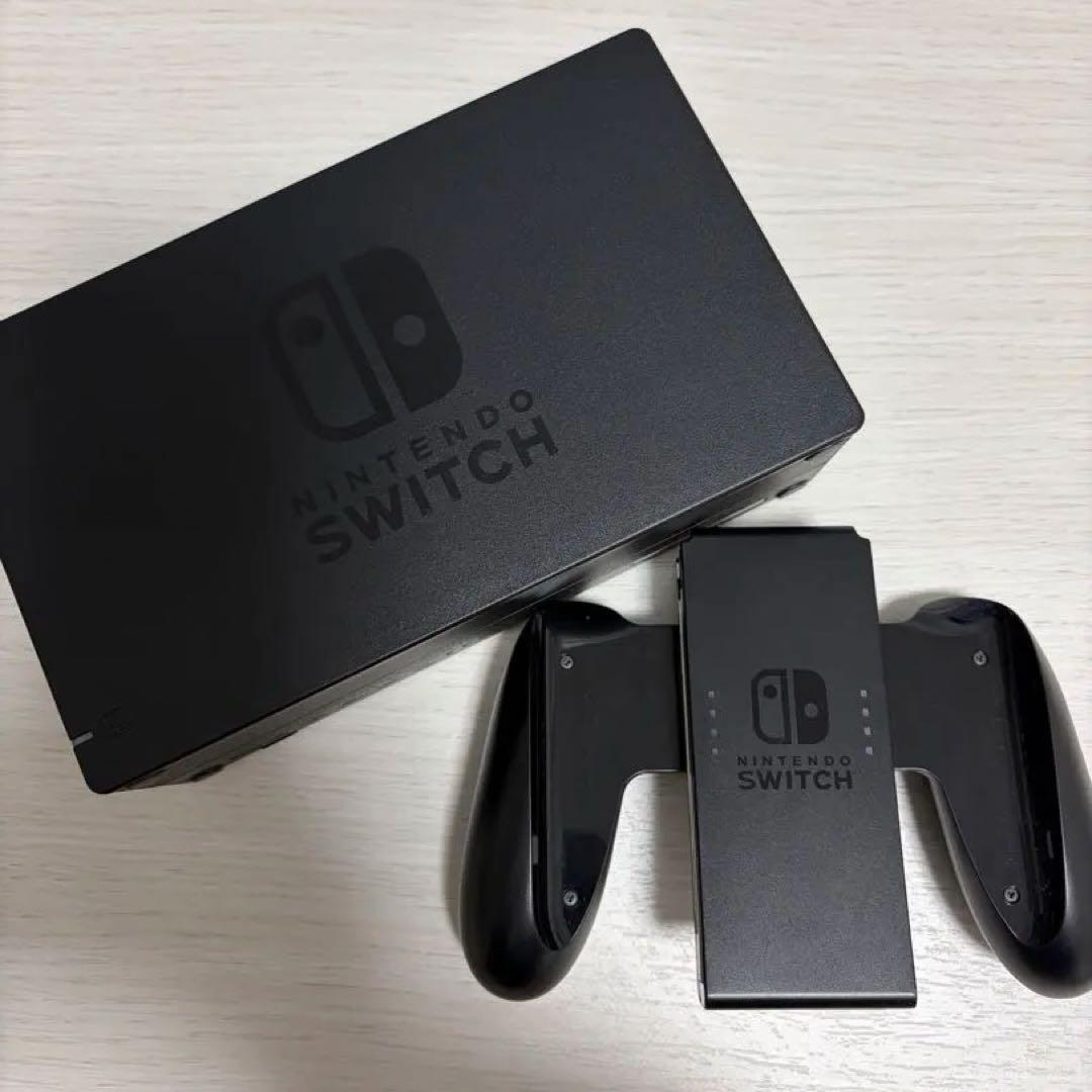 Nintendo Switch 本体（HAC-001）赤/青 Joy-Con付き