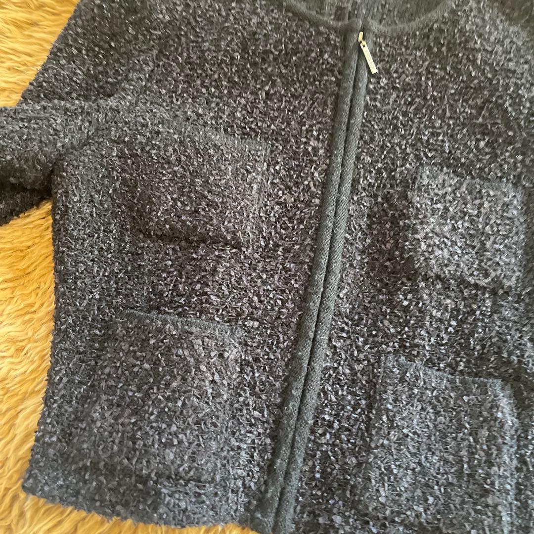 フォクシー　黒ジップアップ　40