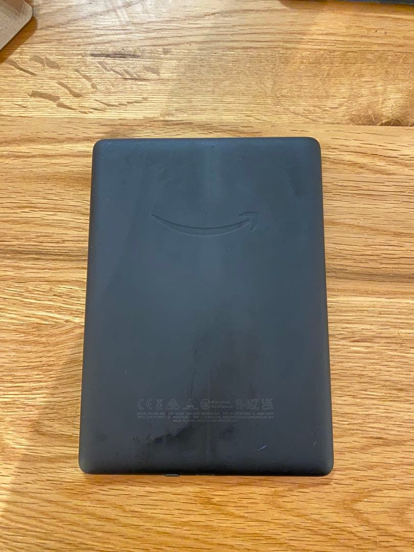 電子書籍リーダー本体 Kindle Paperwhite Signature Edition 32GB