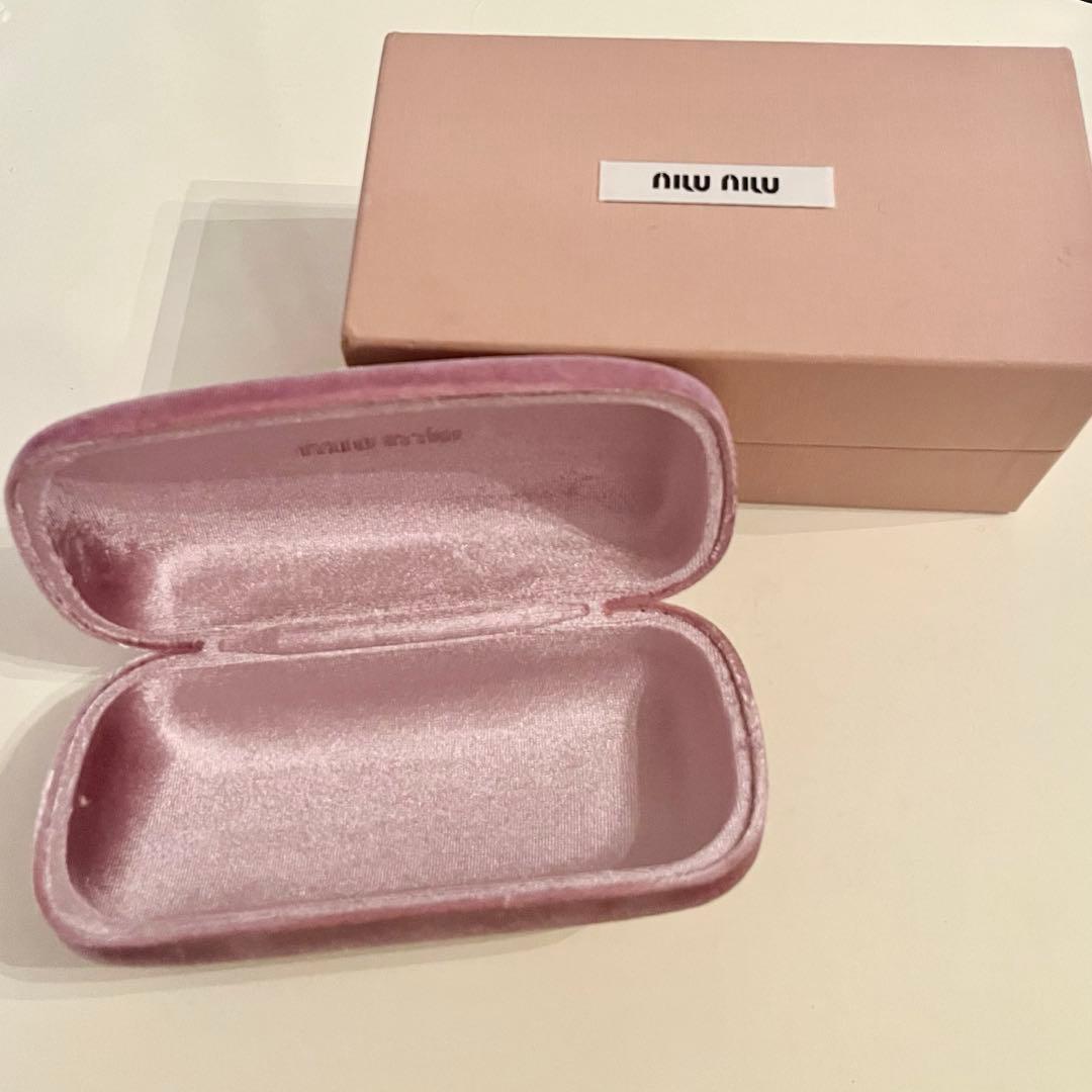miu miu キャットアイサングラス 美品　ケース付き