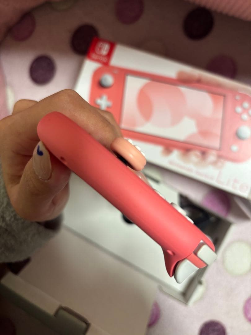 【美品】Switch lite コーラル