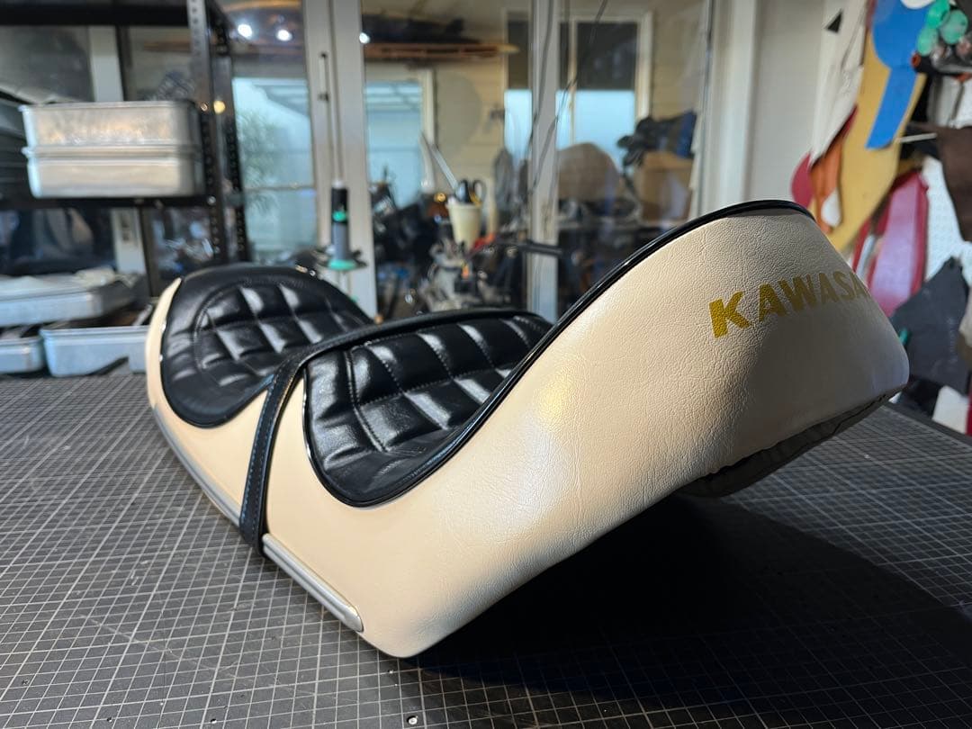 KH250/400ダブルアンコ抜きカスタムシートSS
