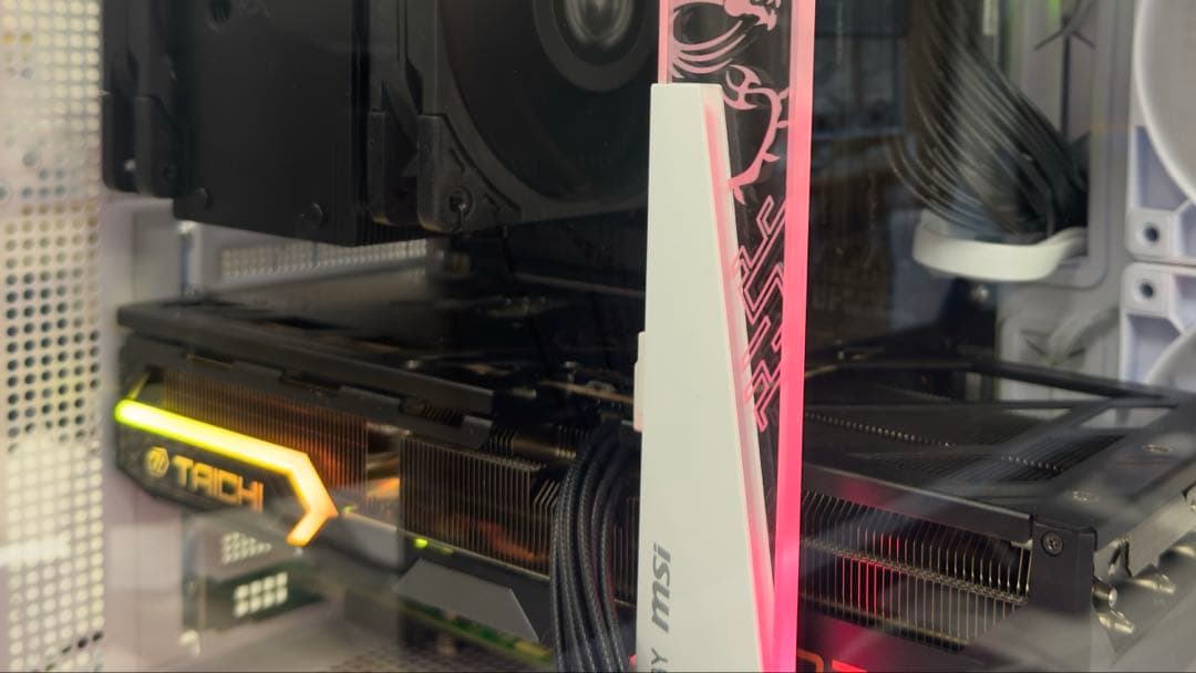 【動作確認済】 Radeon RX 9070 XT Taichi