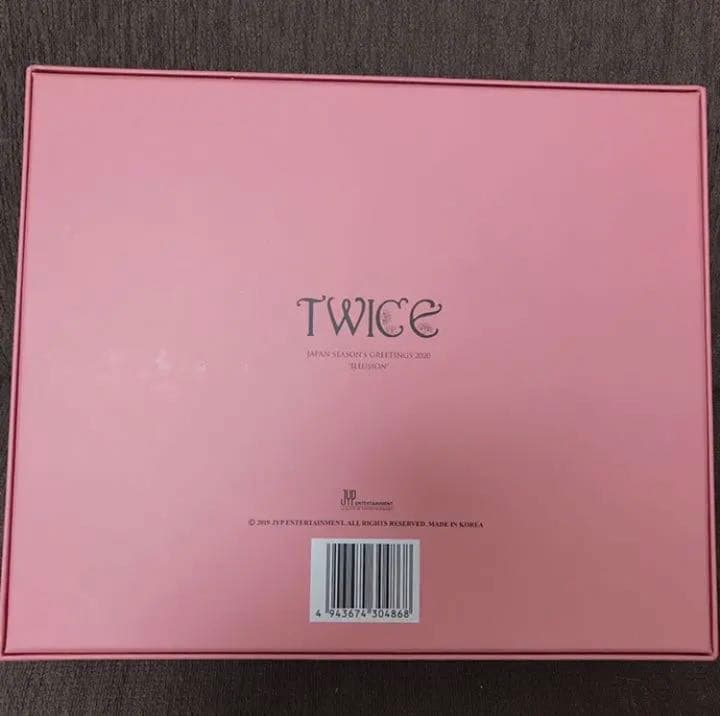 TWICE シーグリ 缶バッジ モモ