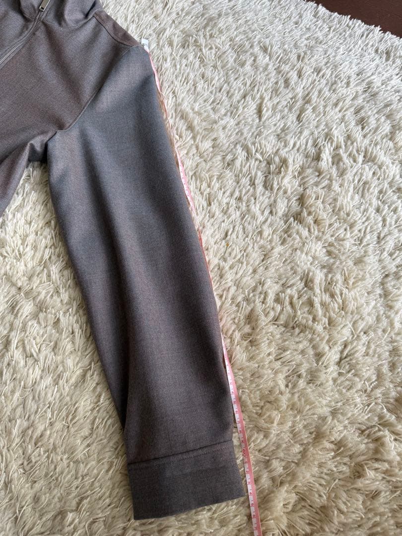 COS ジップアップジャケット　XS