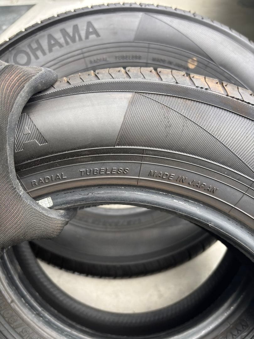 ヨコハマ　ブルーアースES 22年製　145\80R13 4本セット　溝あり