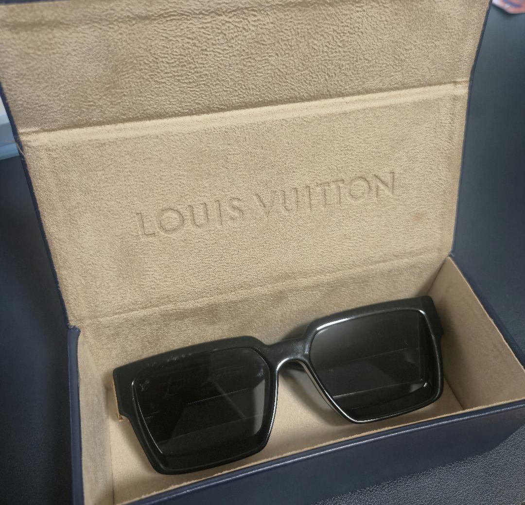 Louis Vuitton 1.1 ミリオネア
