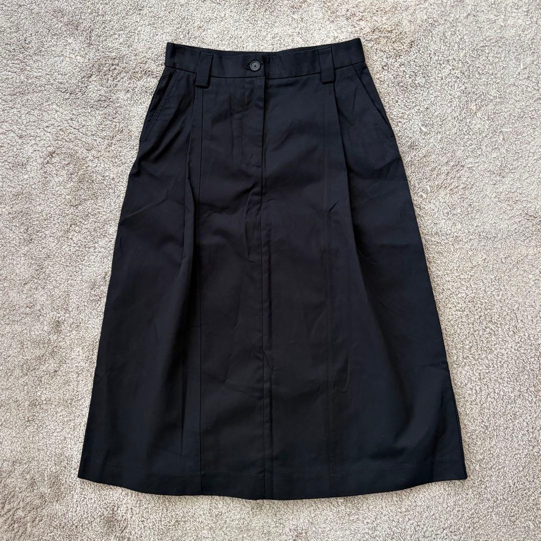 FRED PERRYフレッドペリー　Aラインスカート　ミモレ丈　ブラック