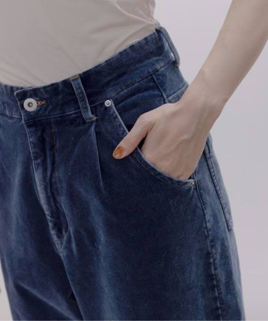 新品　ジーンズ デニム デニムパンツ 別珍ストレッチデニム セミコクーンパンツ