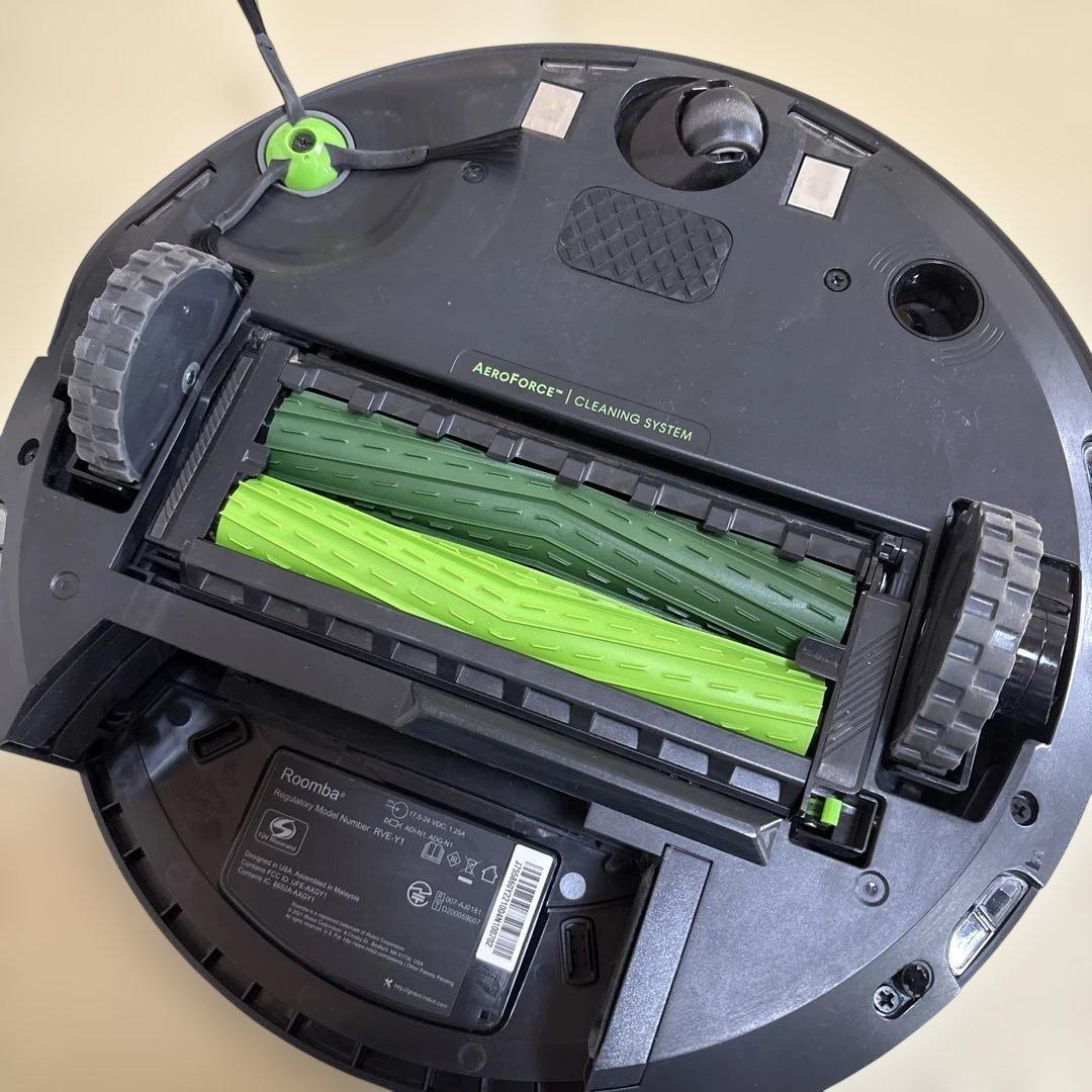 iRobot ルンバ j7+ クリーンベース付 動作確認済 フィルター新品 箱有