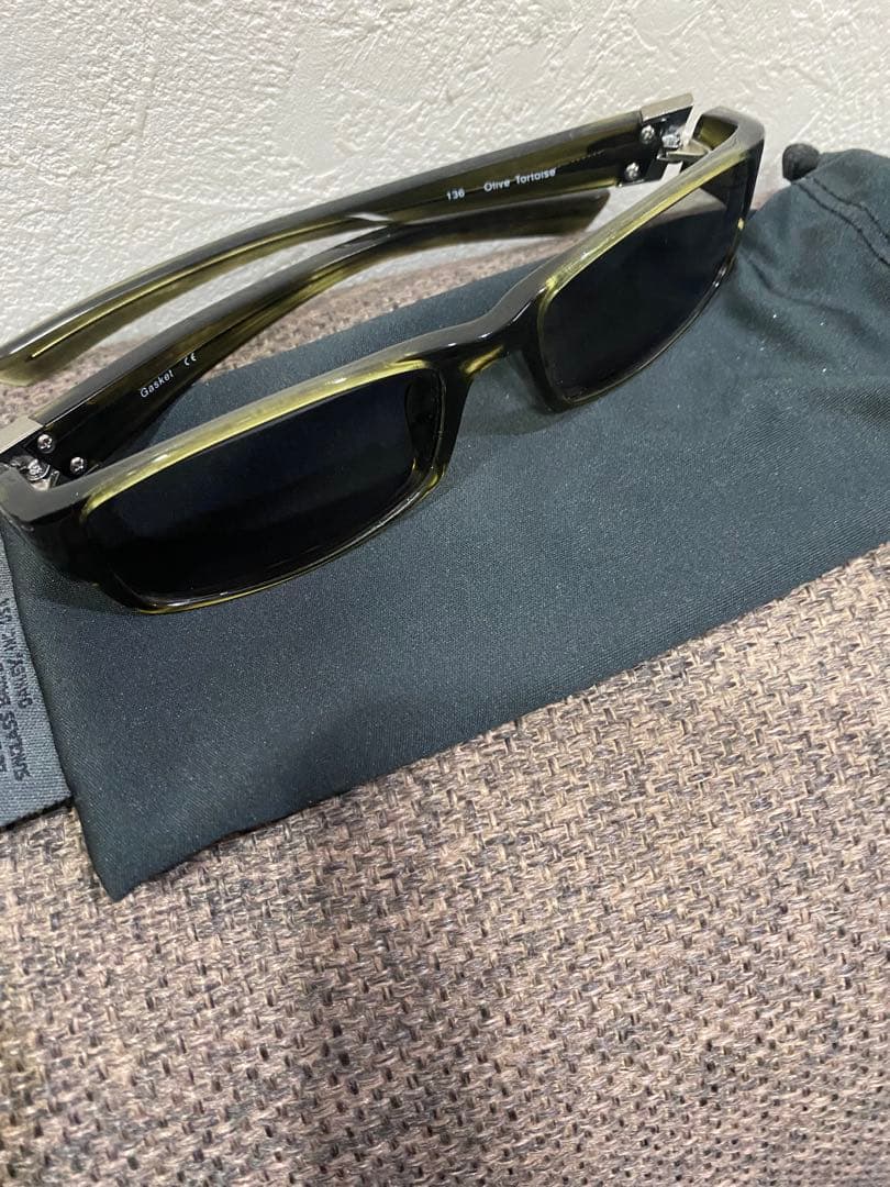 Oakley サングラス オリーブトータス
