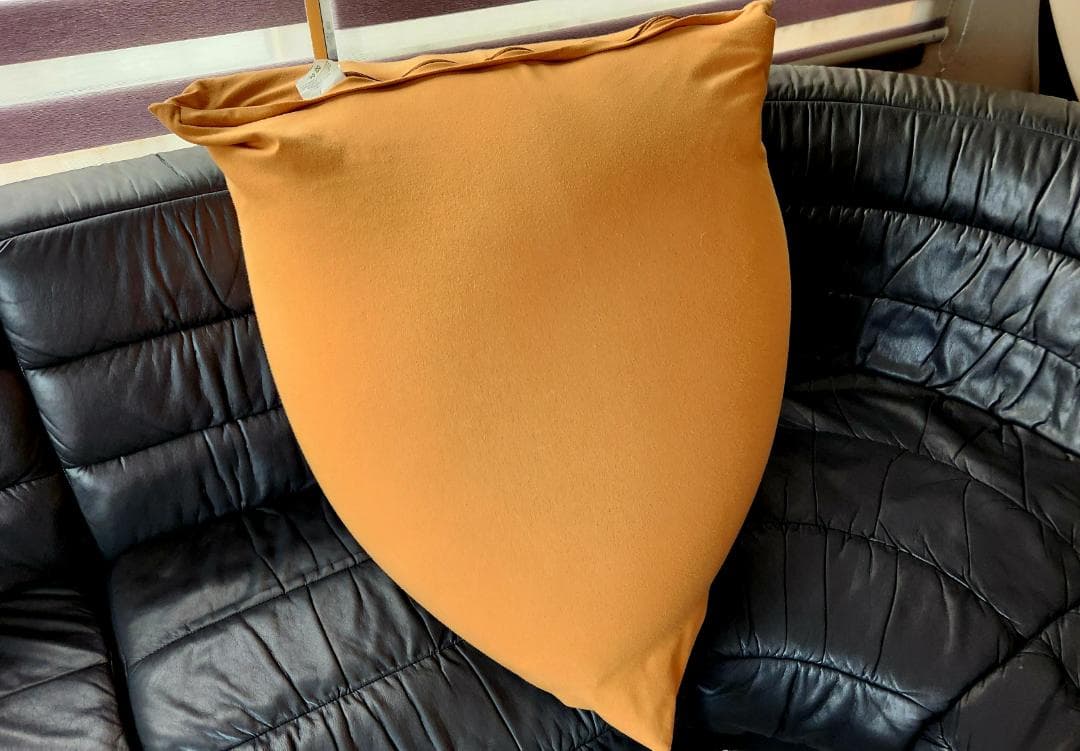 【使用頻度少】ヨギボーピラミッド ・札幌にて手渡しの場合は1000円引き