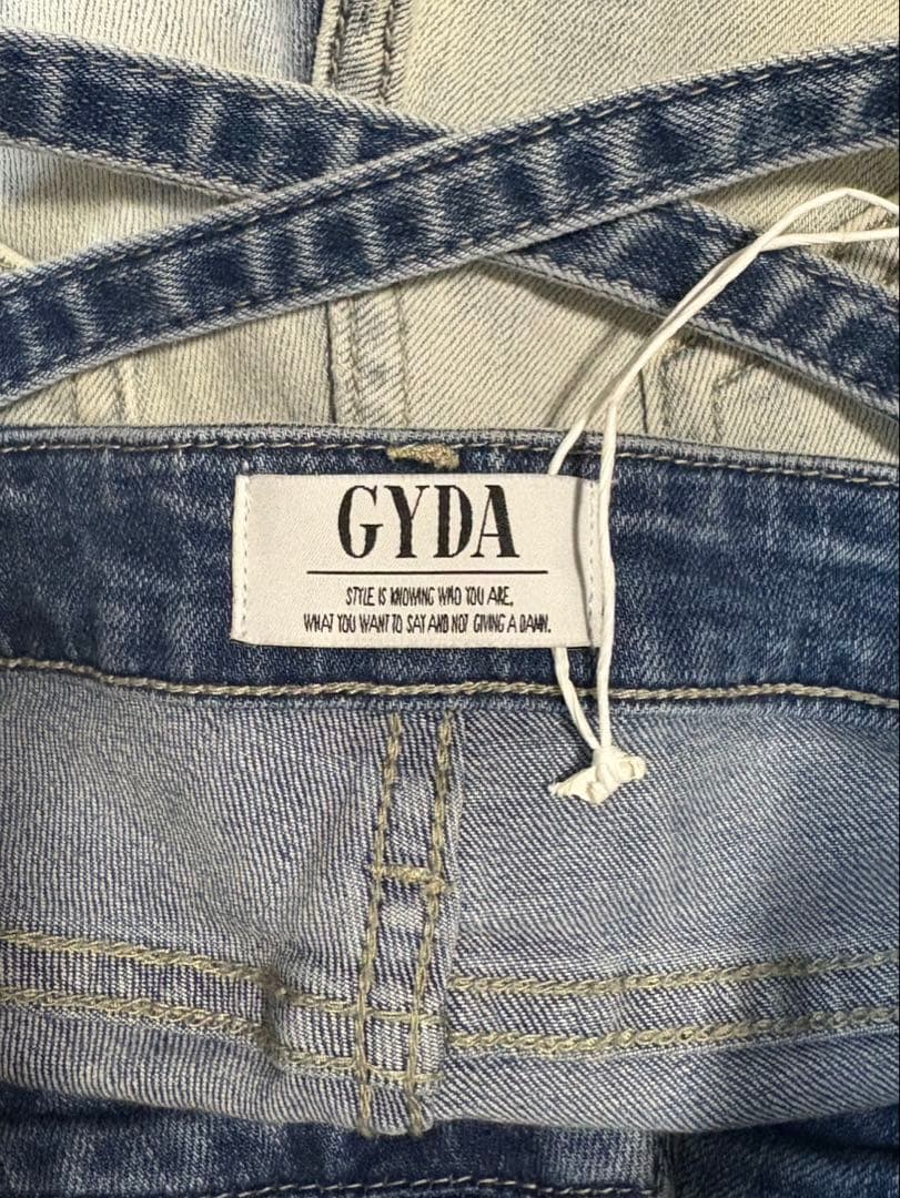 GYDA ハイウエスト　ウエストクロススキニーデニムパンツ　Mサイズ