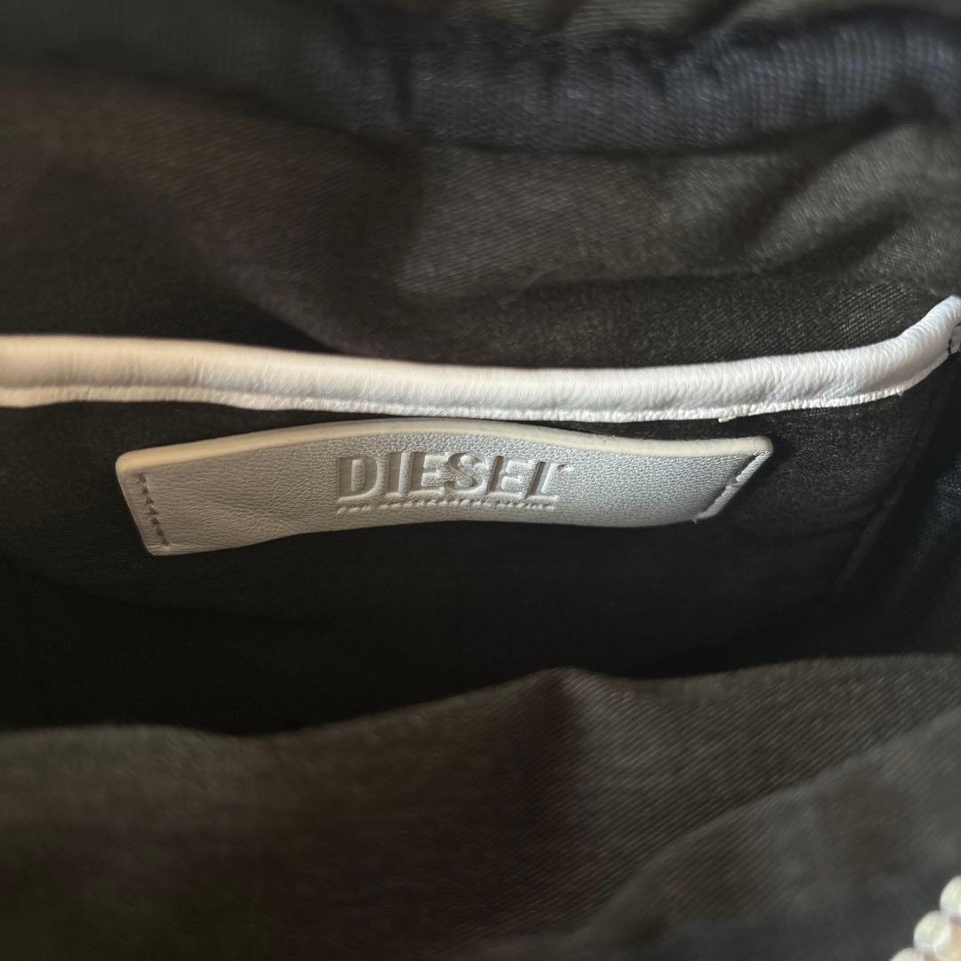 ディーゼル　DIESELデニムショルダーバッグ Dロゴ付き ボディーバッグ