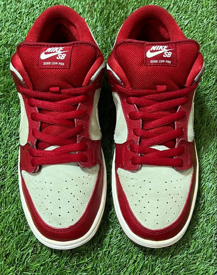 レア！NIKE DUNK LOW SB VALENTINE’SDAYバレンタイン