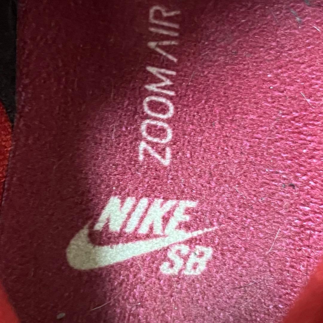 レア！NIKE DUNK LOW SB VALENTINE’SDAYバレンタイン