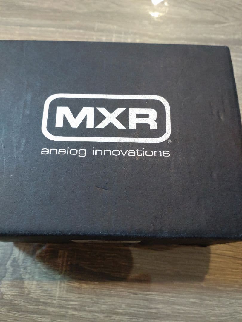 ス*ス様 MXR Dyna Comp Bass mini M282 箱付