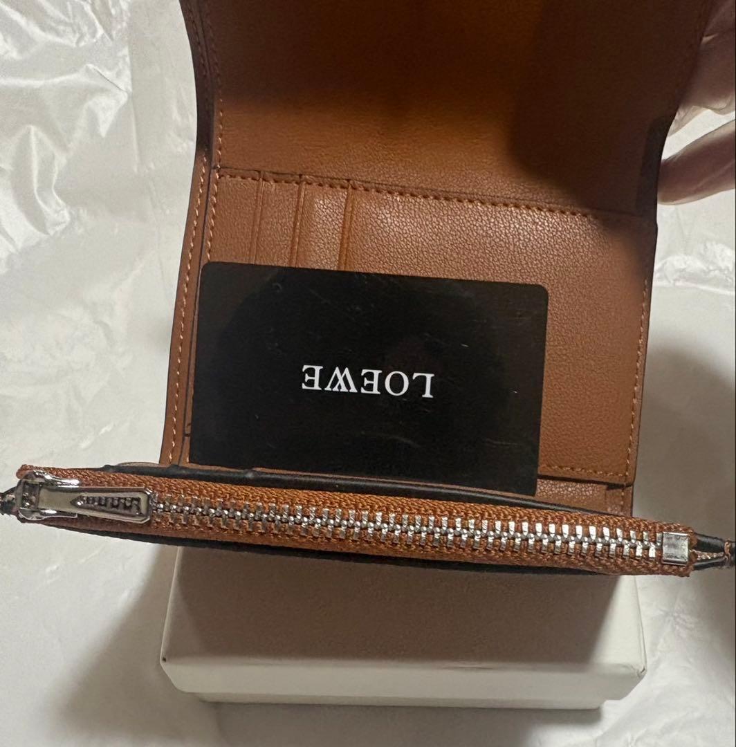 値下げしました‼️LOEWE 三つ折財布 ブラウン