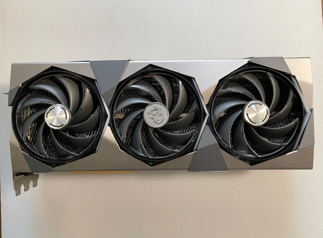 グラフィックボード・グラボ・ビデオカード MSI GeForce RTX4090 SUPRIM X 24G