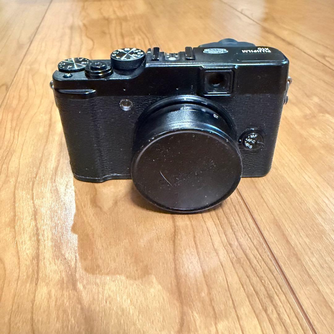 Fujifilmフジフィルム X10