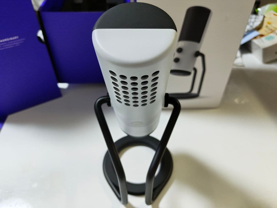 美品 NZXT CAPSULE USBコンデンサーマイク White 白