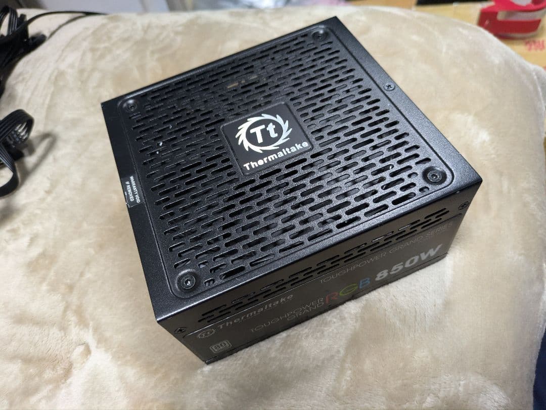 TOUGHPOWER GRAND RGB PLATINUM 850Wプラチナ電源
