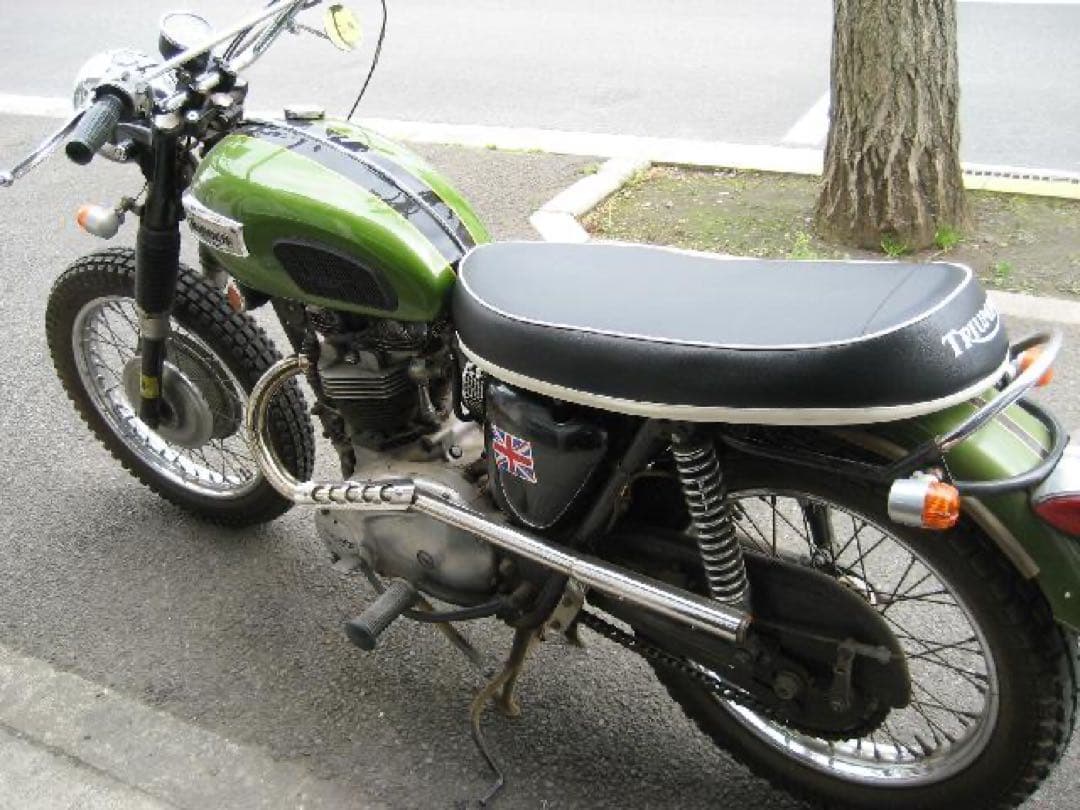 TRIUMPH トライアンフ シート 1969 TR6 ラズルダズル BSA