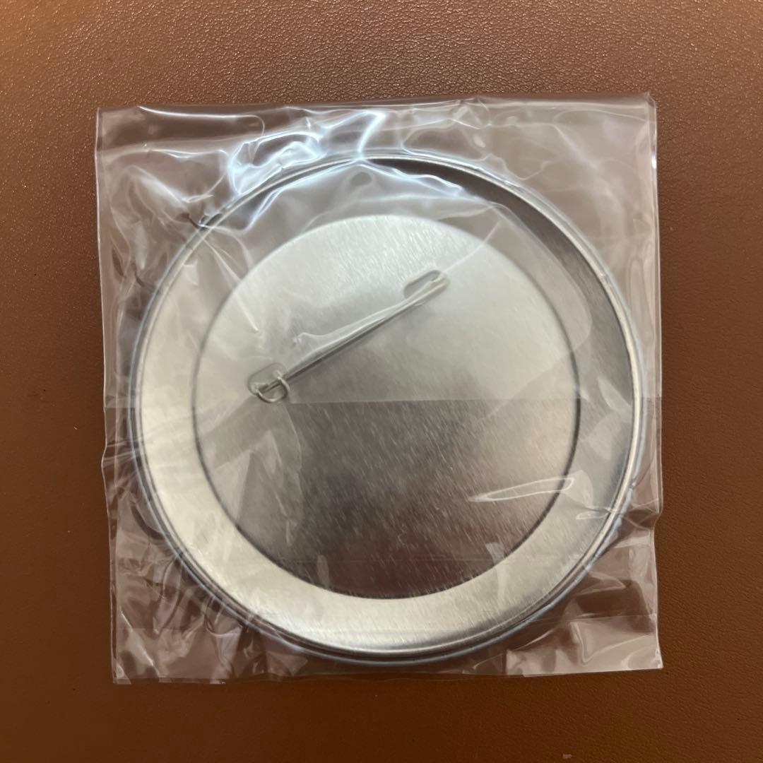 ジョジョの奇妙な冒険　ウルトラジャンプ　当選品　缶バッジ　ジョニィ・ジョースター