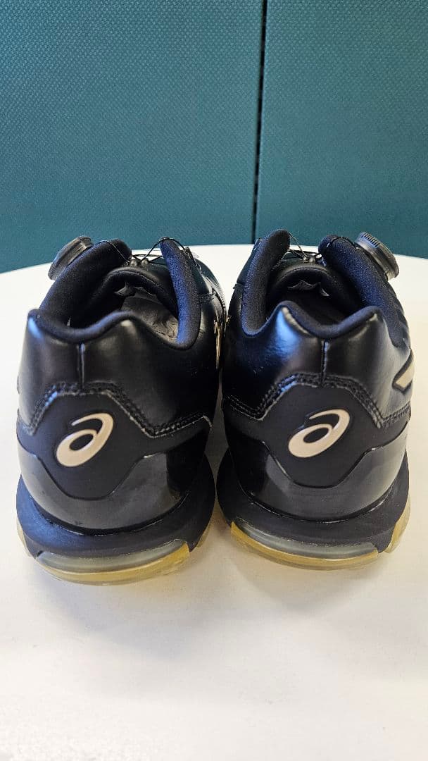 ASICS ゴルフシューズ