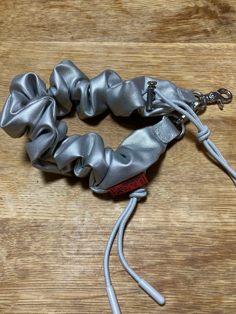 topology Bungee Wrist Strap シルバー
