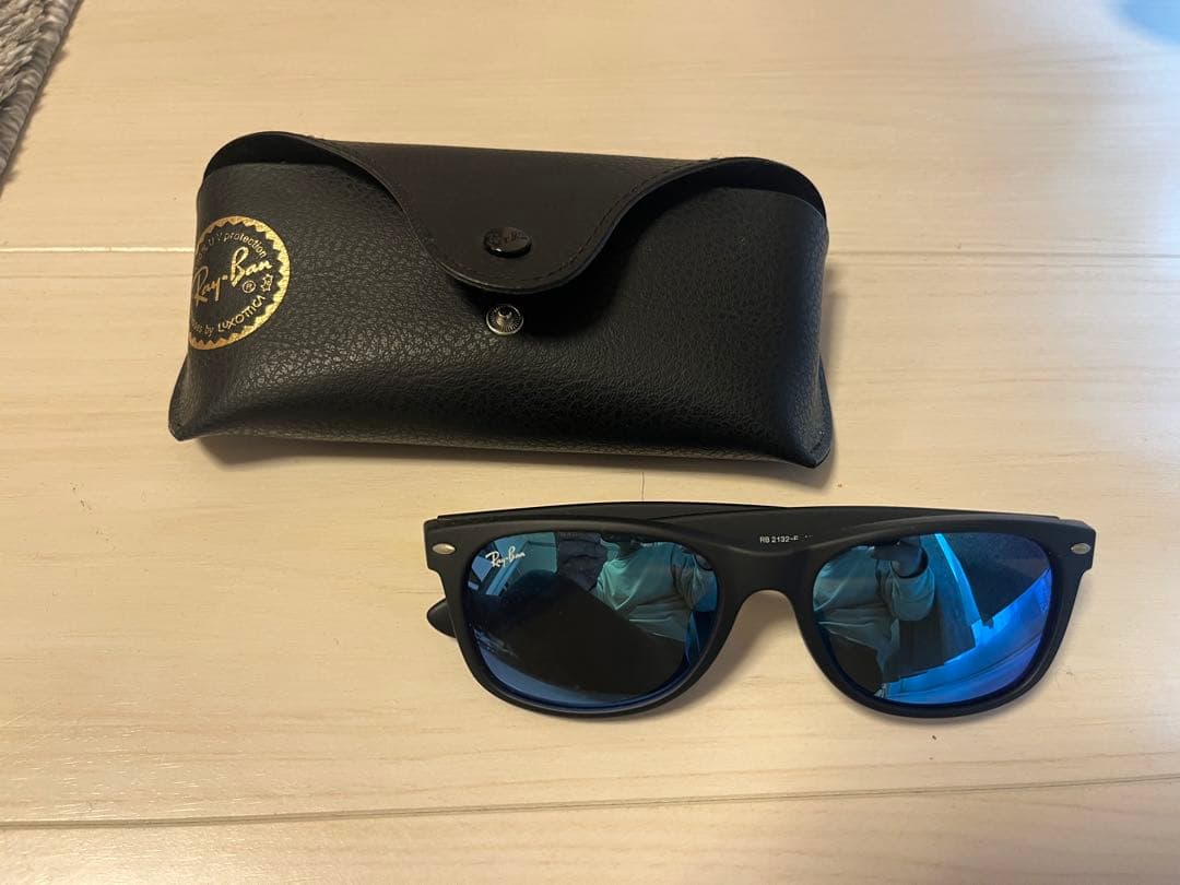 Ray-Ban New Wayfarer サングラス 52/17