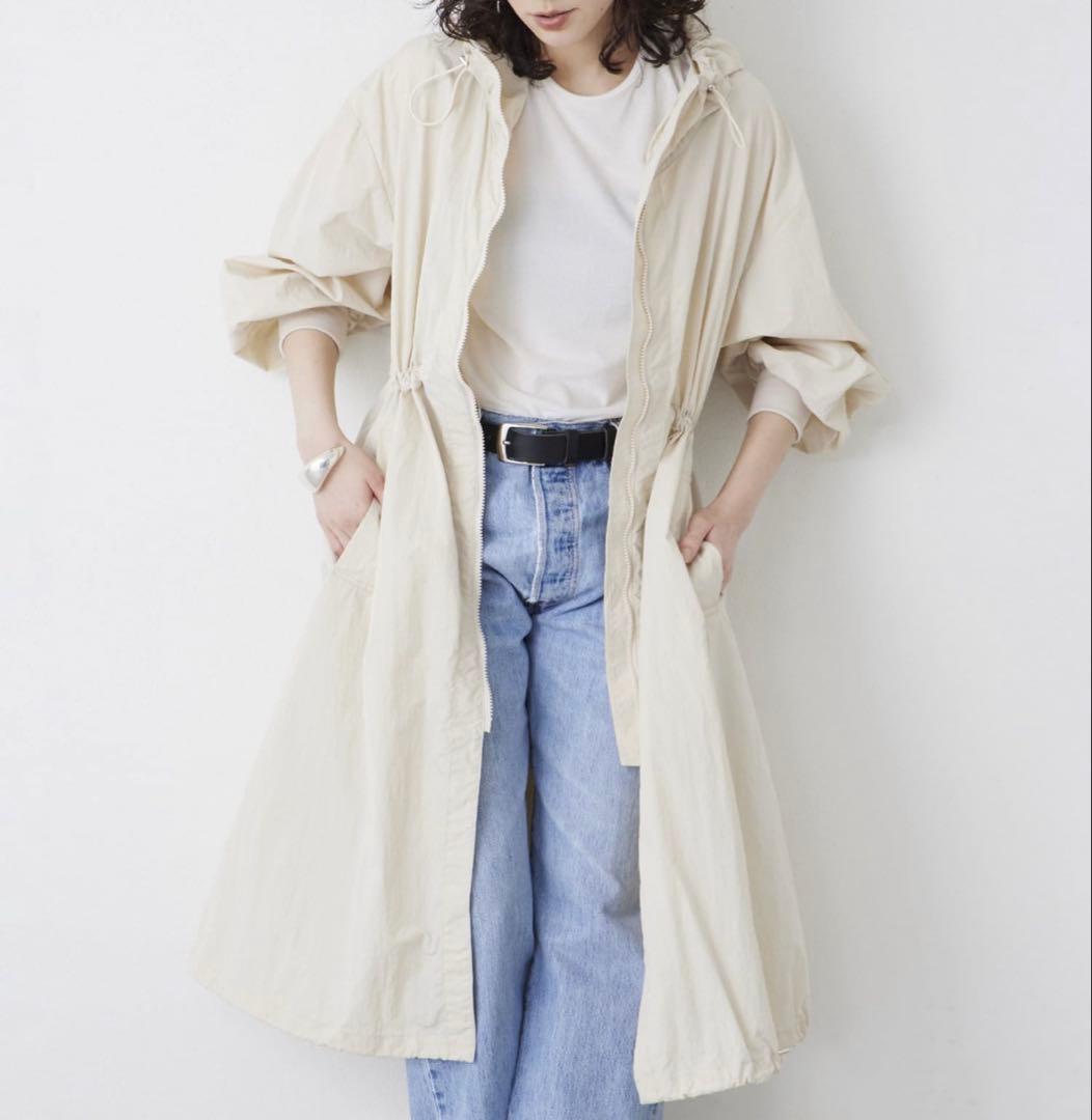 Whim Gazette【THE PAUSE】ギャザーフーデッドコート