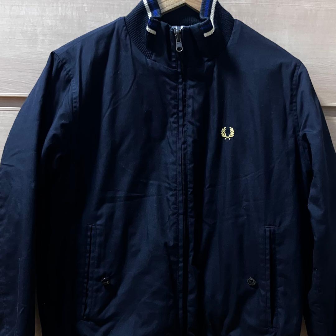 【冬物セット割】フレッドペリーFredPerryリバーシブル中綿ジャケット黒白M