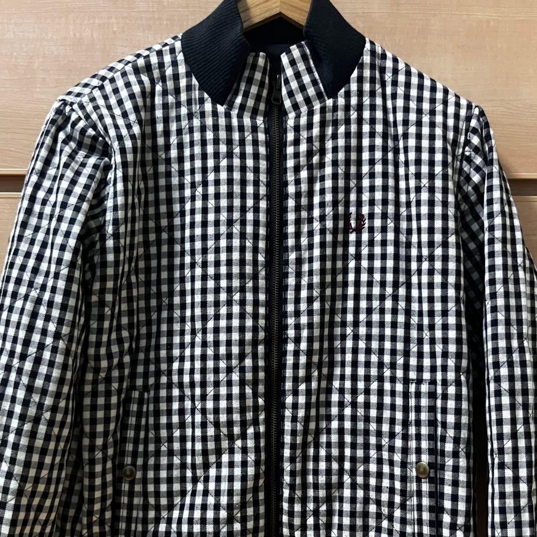 【冬物セット割】フレッドペリーFredPerryリバーシブル中綿ジャケット黒白M