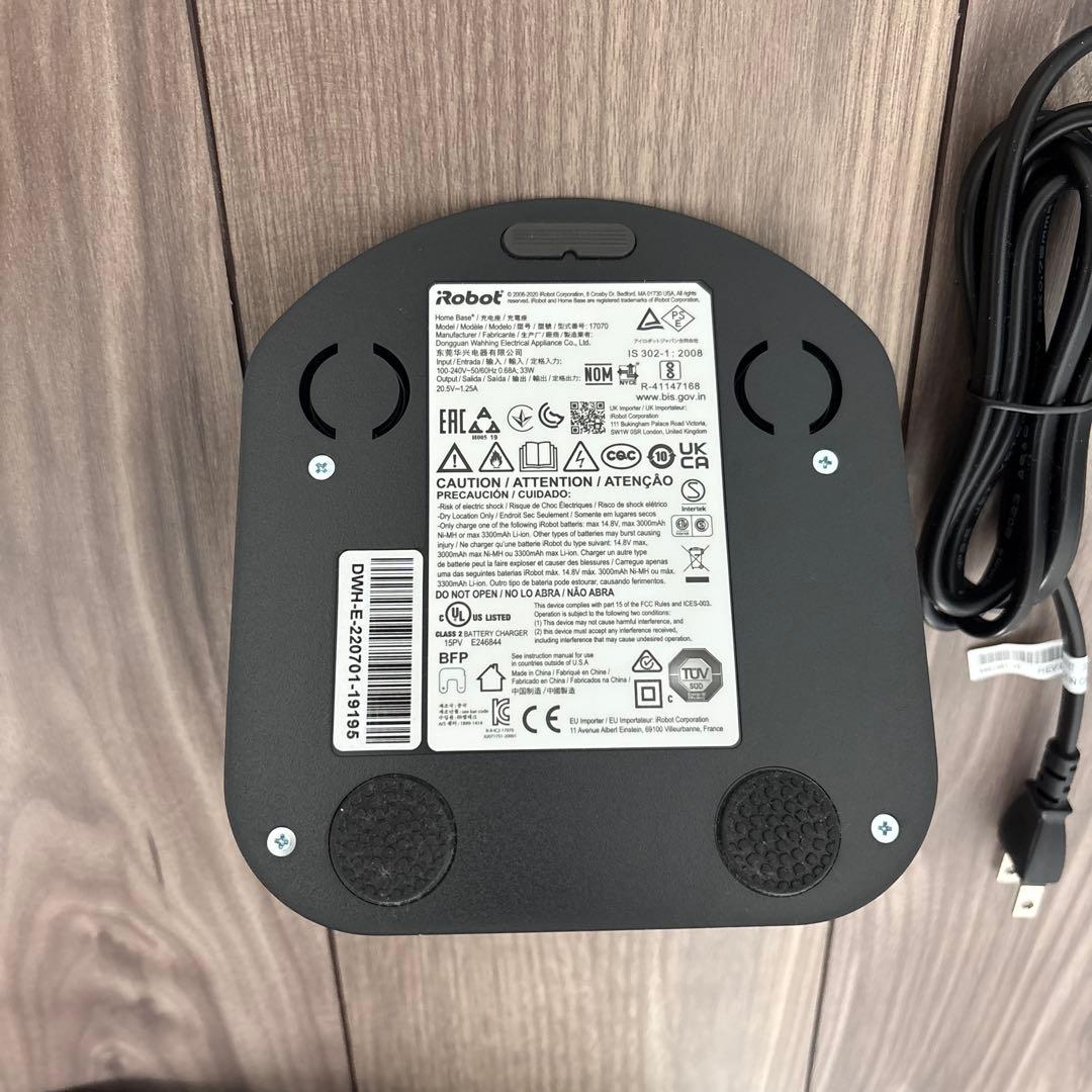 【極美品】iRobot Roomba i2 ロボット掃除機 i2158 ルンバ