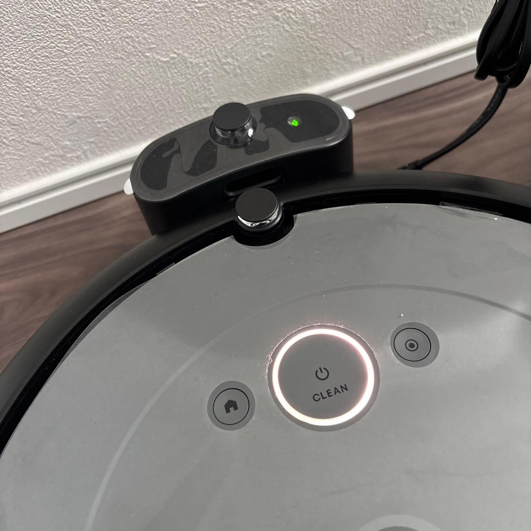 【極美品】iRobot Roomba i2 ロボット掃除機 i2158 ルンバ