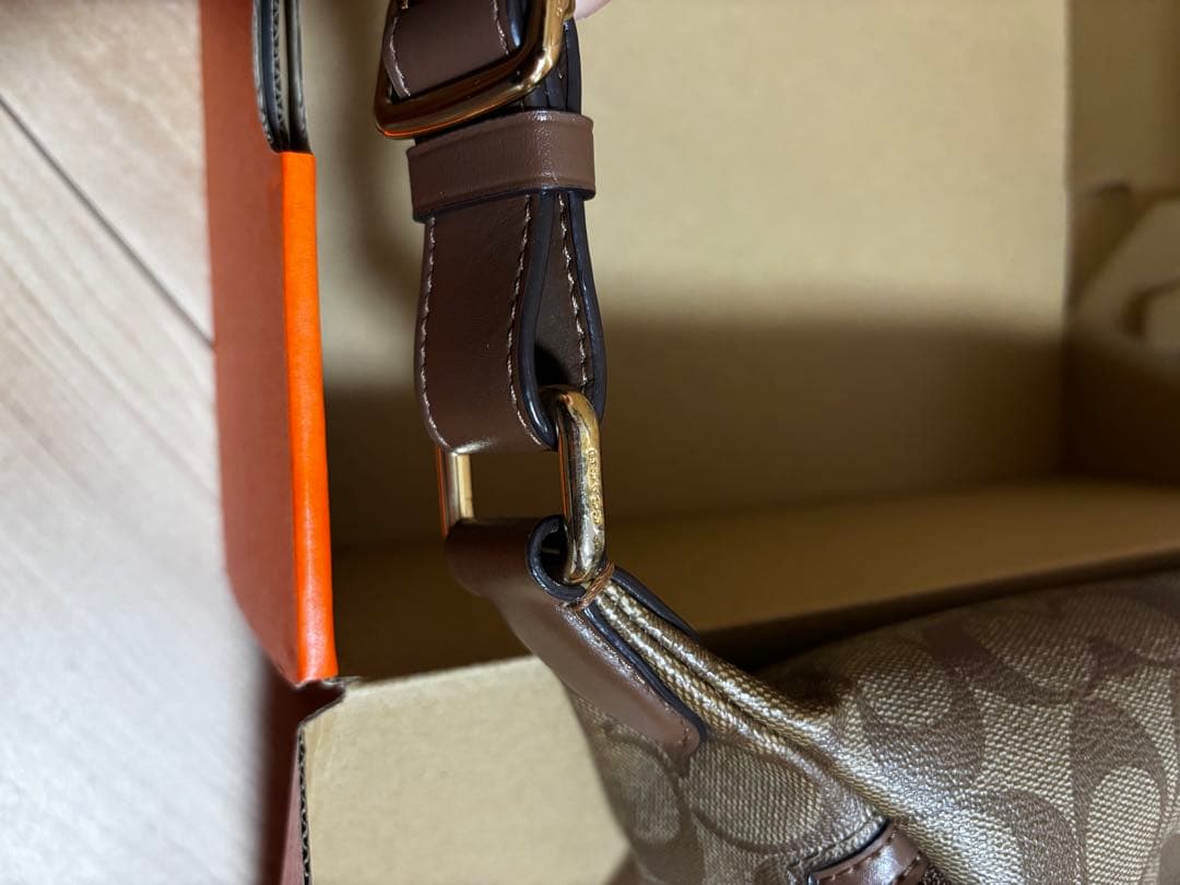 COACH ボディバッグ・ウエストポーチ ブラウン