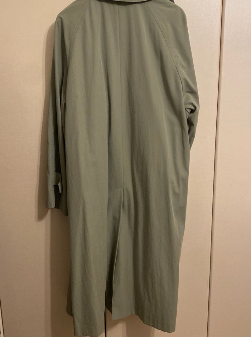 マカフィー　トレンチコート　セージ　美品