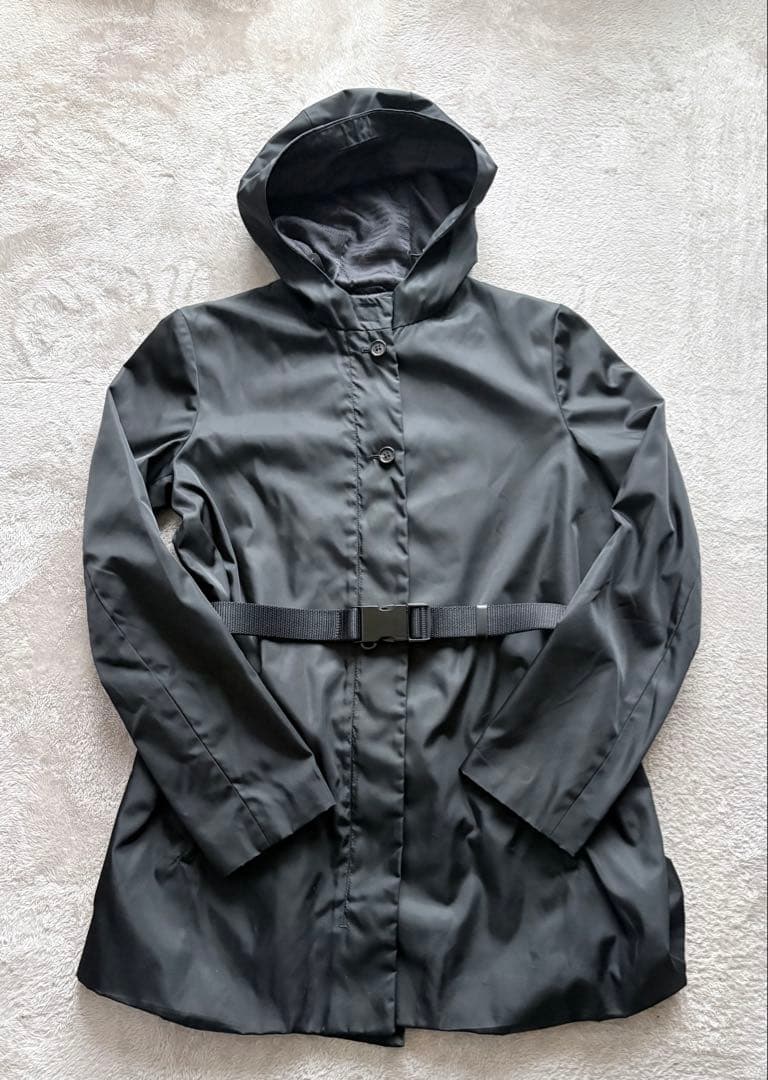 PRADA ナイロン コート ジャケット　黒